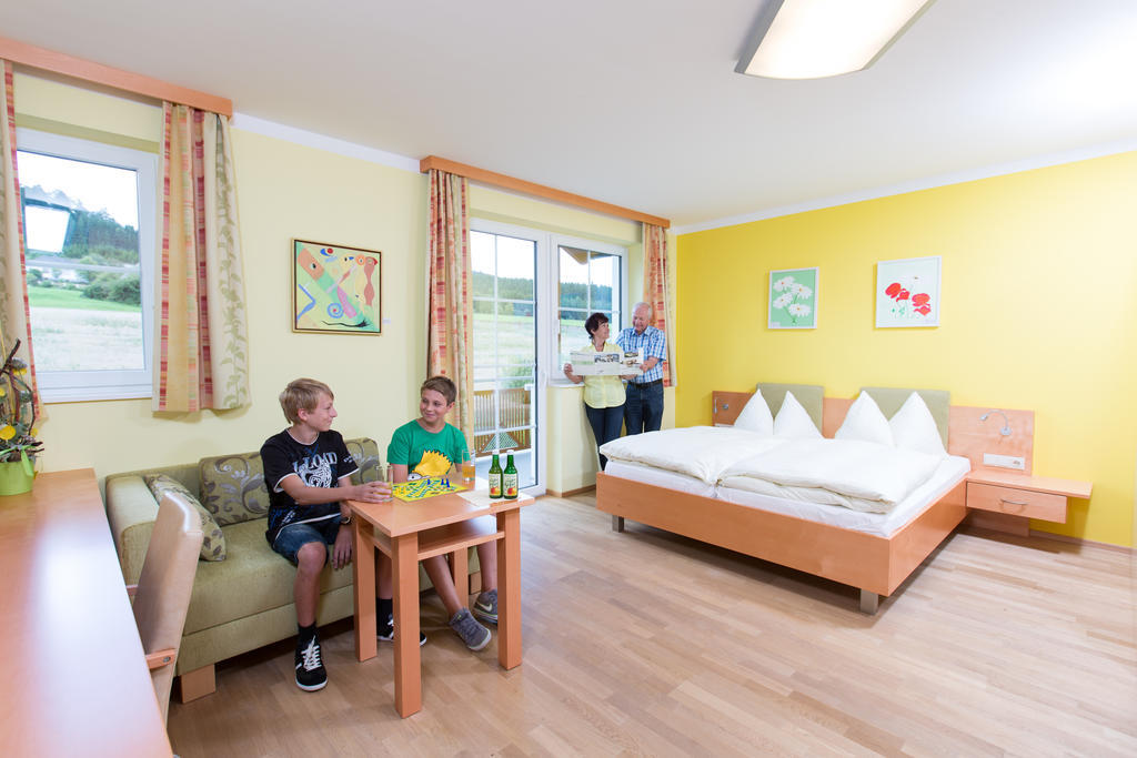 Gasthof-Pension Nordwald Harbach  Habitación foto